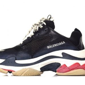 Balenciaga Triple S black red size 10/40
